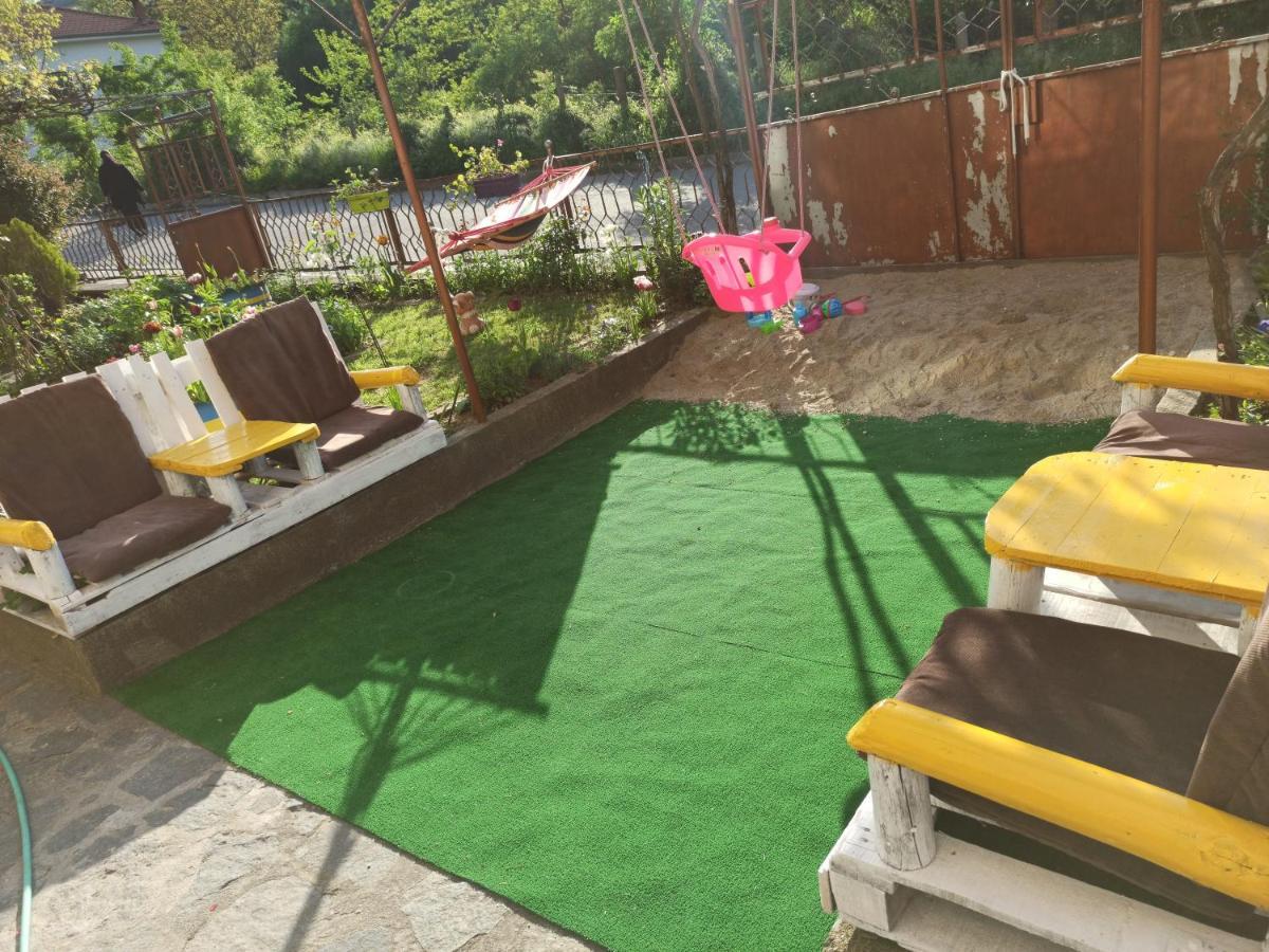 Guest Rooms Profirov ซลาโตกราด ภายนอก รูปภาพ