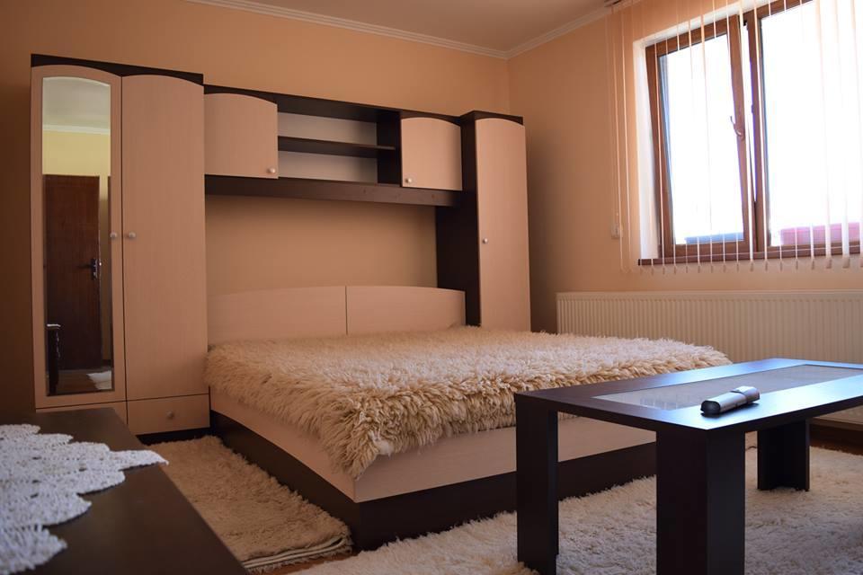 Guest Rooms Profirov ซลาโตกราด ภายนอก รูปภาพ